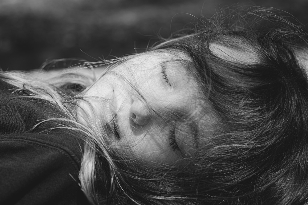 © Priska Leutenegger · Mensch · Fotografie · Schwarzweiss · Schwarzweissfotografie · Kids · Porträtfotografie