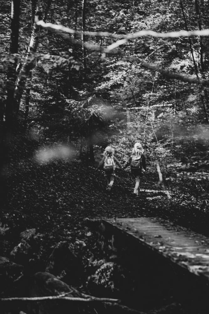 © Priska Leutenegger · Mensch · Fotografie · Schwarzweiss · Schwarzweissfotografie · Kids