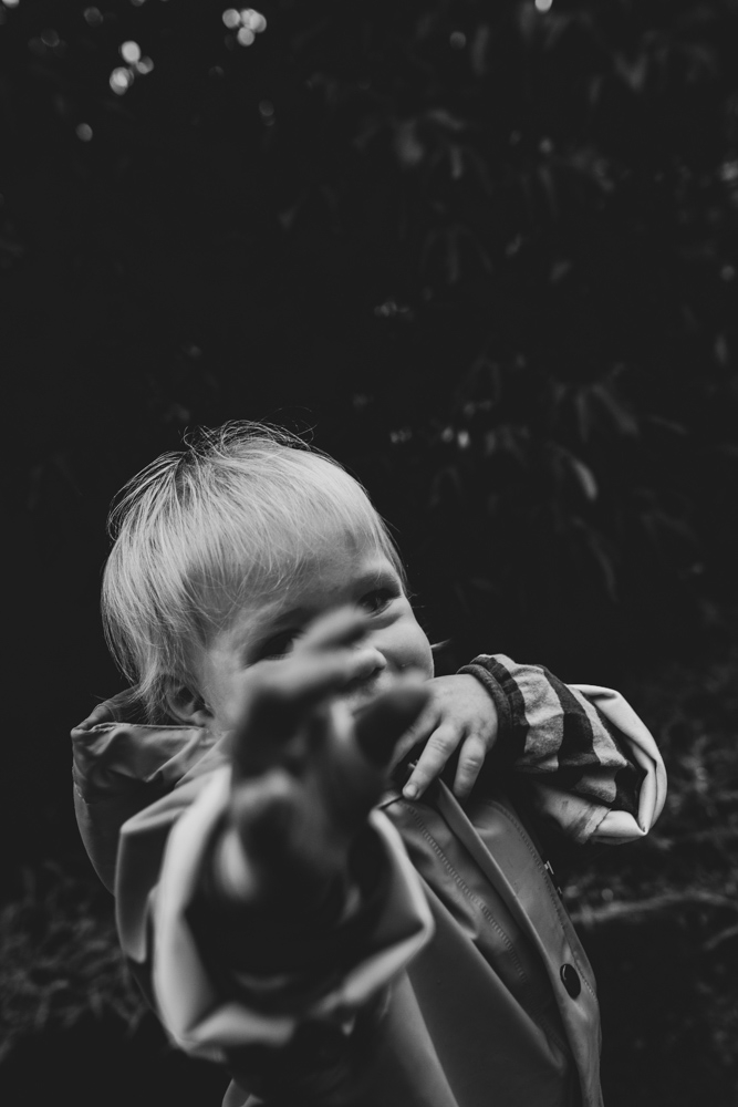 © Priska Leutenegger · Mensch · Fotografie · Schwarzweiss · Schwarzweissfotografie · Kids